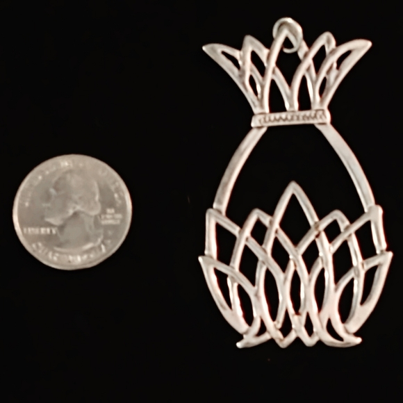 Vintage Oversized Sterling Silver Pineapple Hostess Pendant Necklace - Picture 4 of 6